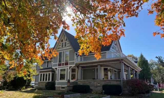Astor House Bed and Breakfast Green Bay Exteriör bild